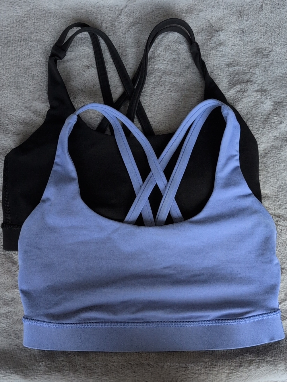 lululemon athletica 2 Crisscross Back Sports Bras in Black & Periwinkle